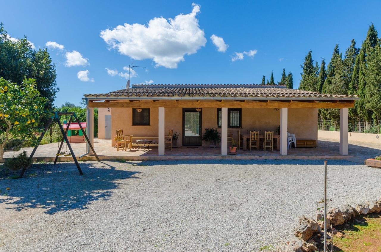 Es Mitja Davall Sencelles Exterior photo